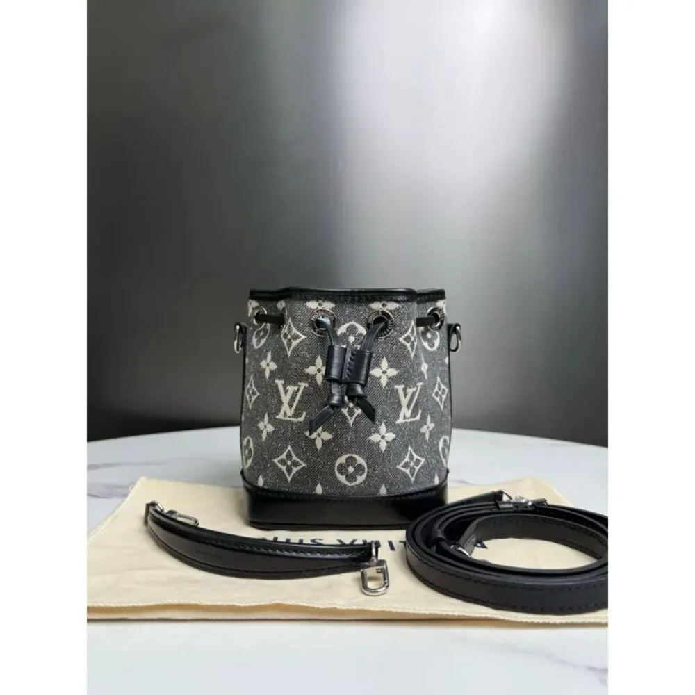 Louis Vuitton Women Pre-Loved Bag Very Good Condition